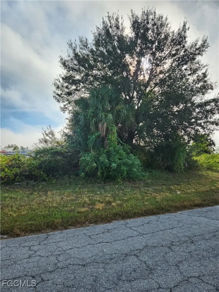 7020 Calder Circle Labelle FL 33935