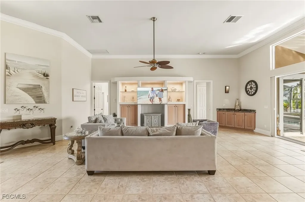 2602 Cape Coral Parkway W Cape Coral FL 33914
