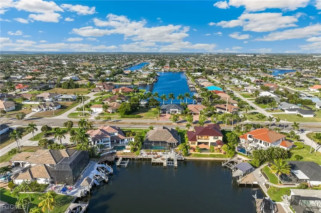 2602 Cape Coral Parkway W Cape Coral FL 33914