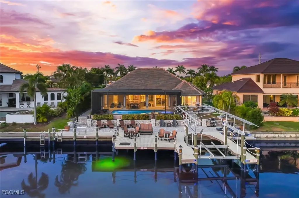 2602 Cape Coral Parkway W Cape Coral FL 33914