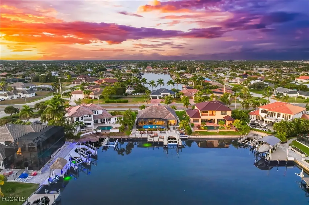 2602 Cape Coral Parkway W Cape Coral FL 33914