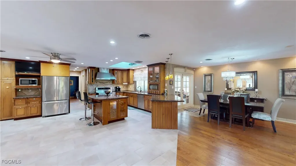 1487 Bass Lane Fort Myers FL 33919