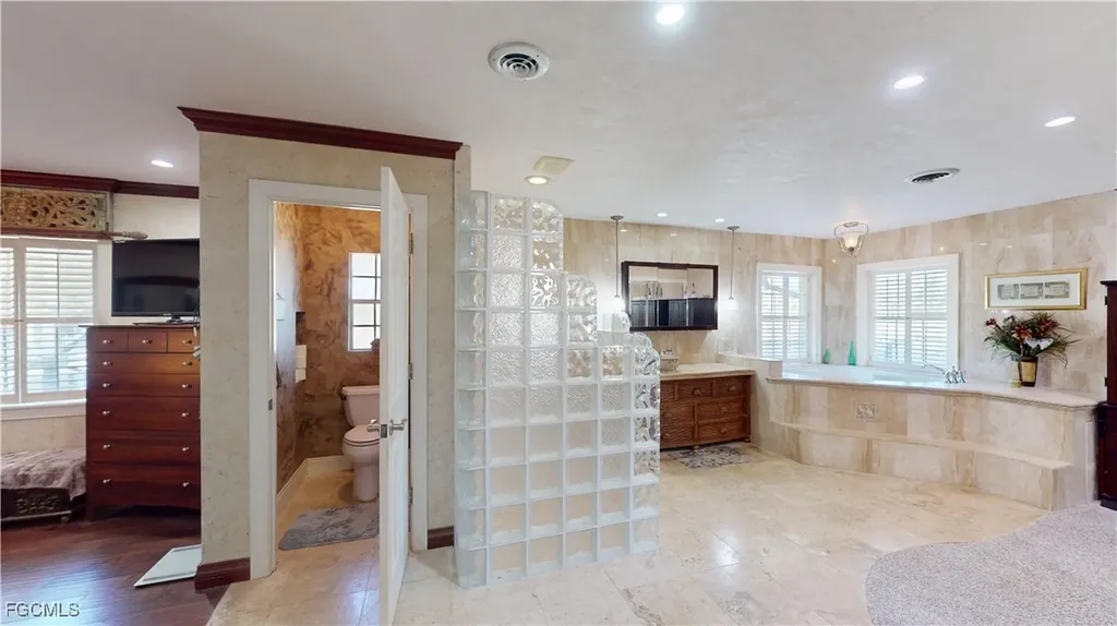 1487 Bass Lane Fort Myers FL 33919