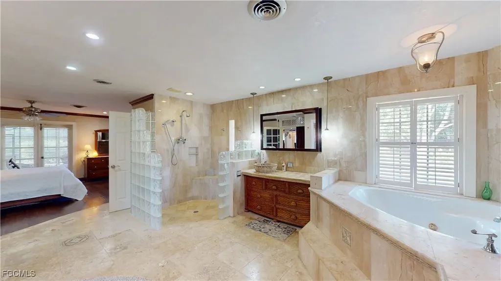 1487 Bass Lane Fort Myers FL 33919