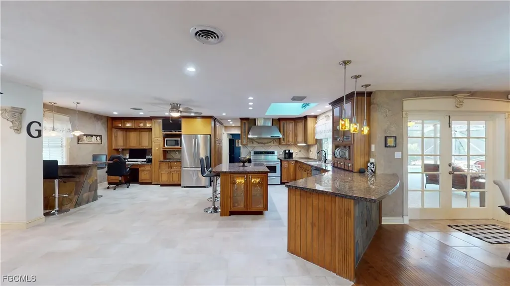 1487 Bass Lane Fort Myers FL 33919