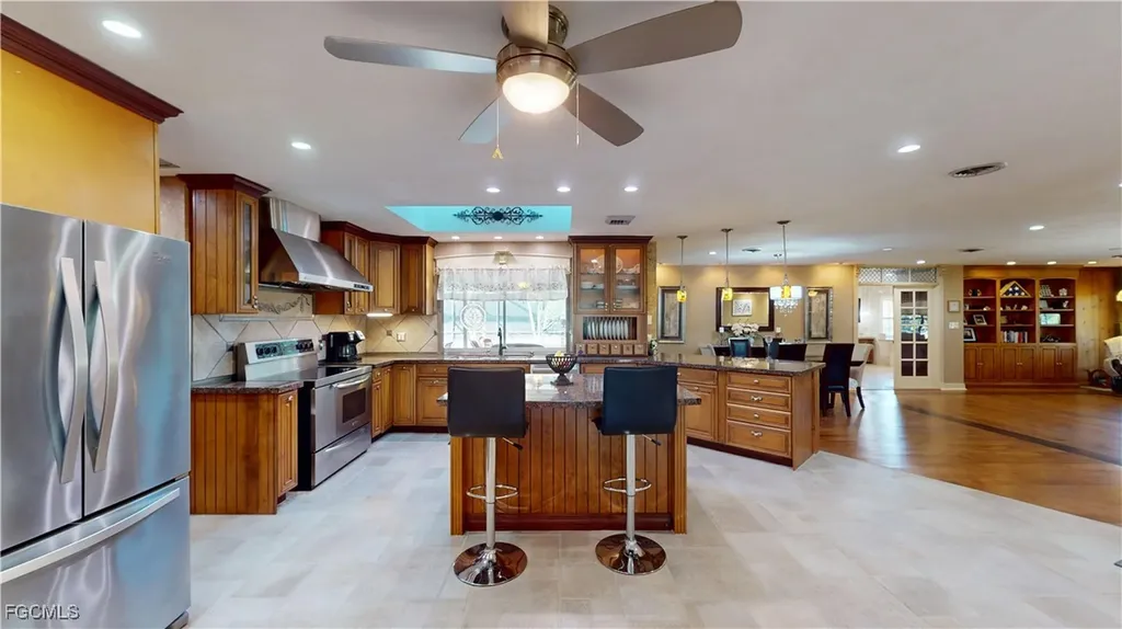 1487 Bass Lane Fort Myers FL 33919