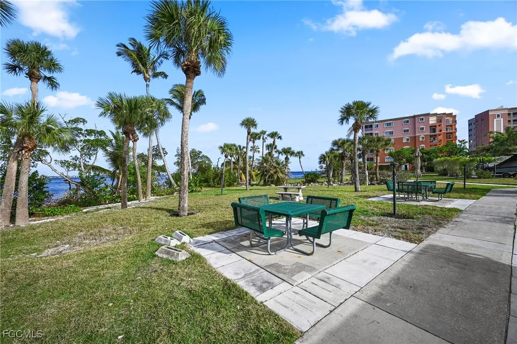 15094 Stella Del Mar Lane Fort Myers FL 33908