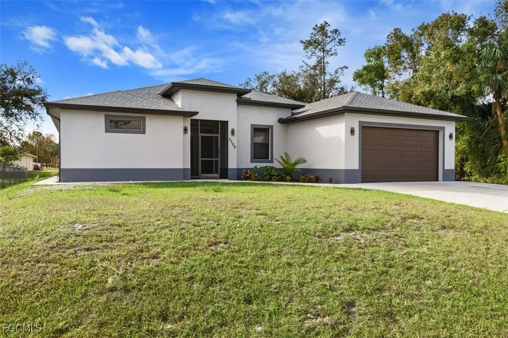 2709 6th Street W Lehigh Acres FL 33971