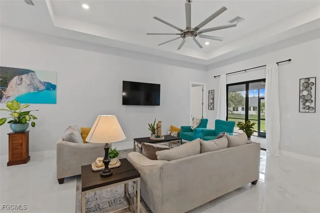 2709 6th Street W Lehigh Acres FL 33971