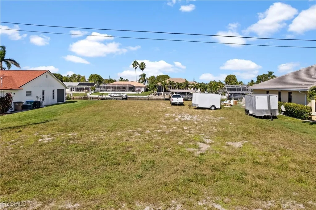 229 SE 28th Terrace Cape Coral FL 33904