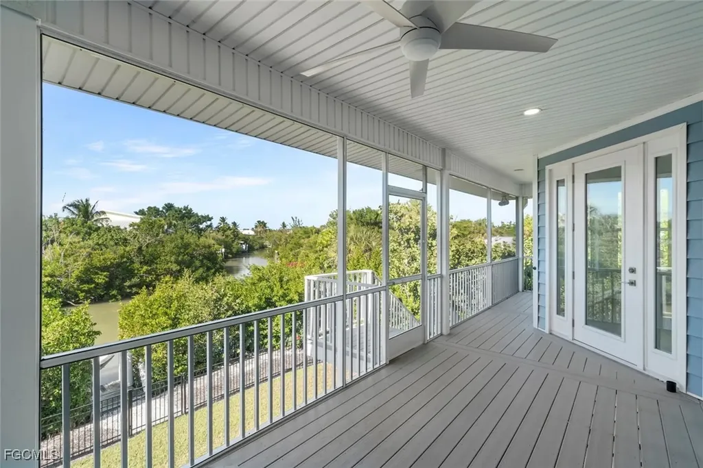 2479 Harbour Lane Sanibel FL 33957