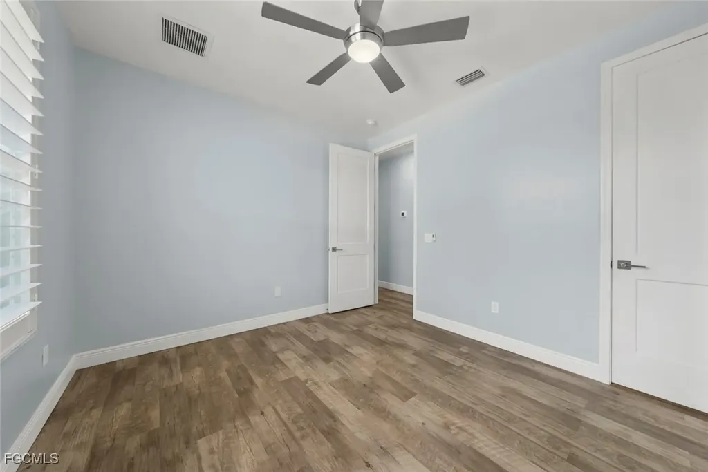 2479 Harbour Lane Sanibel FL 33957