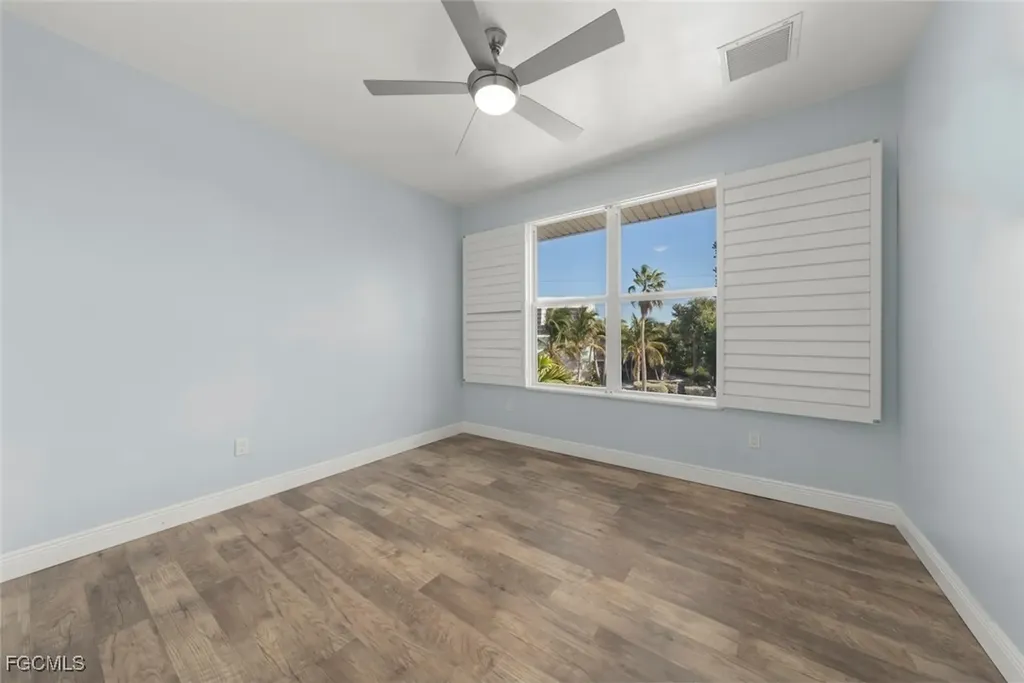 2479 Harbour Lane Sanibel FL 33957