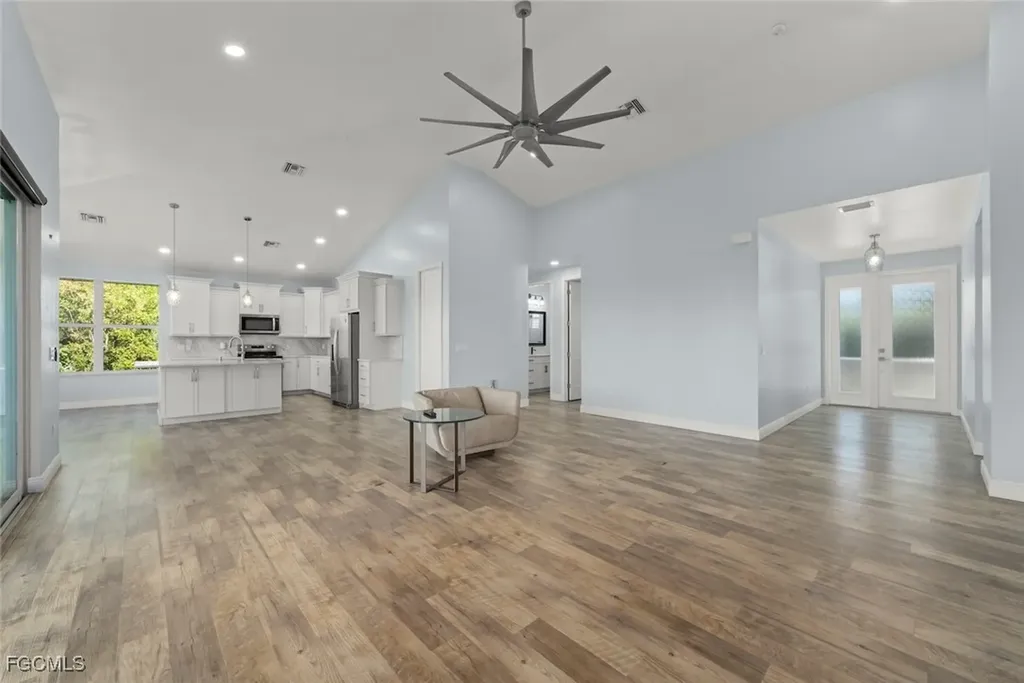 2479 Harbour Lane Sanibel FL 33957