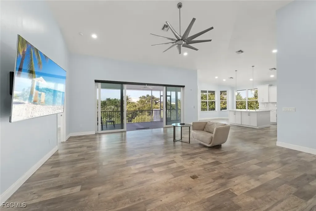 2479 Harbour Lane Sanibel FL 33957