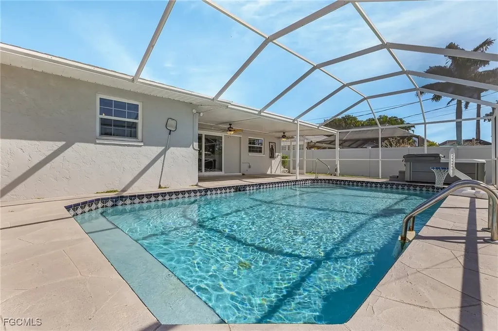 116 1st Street Bonita Springs FL 34134