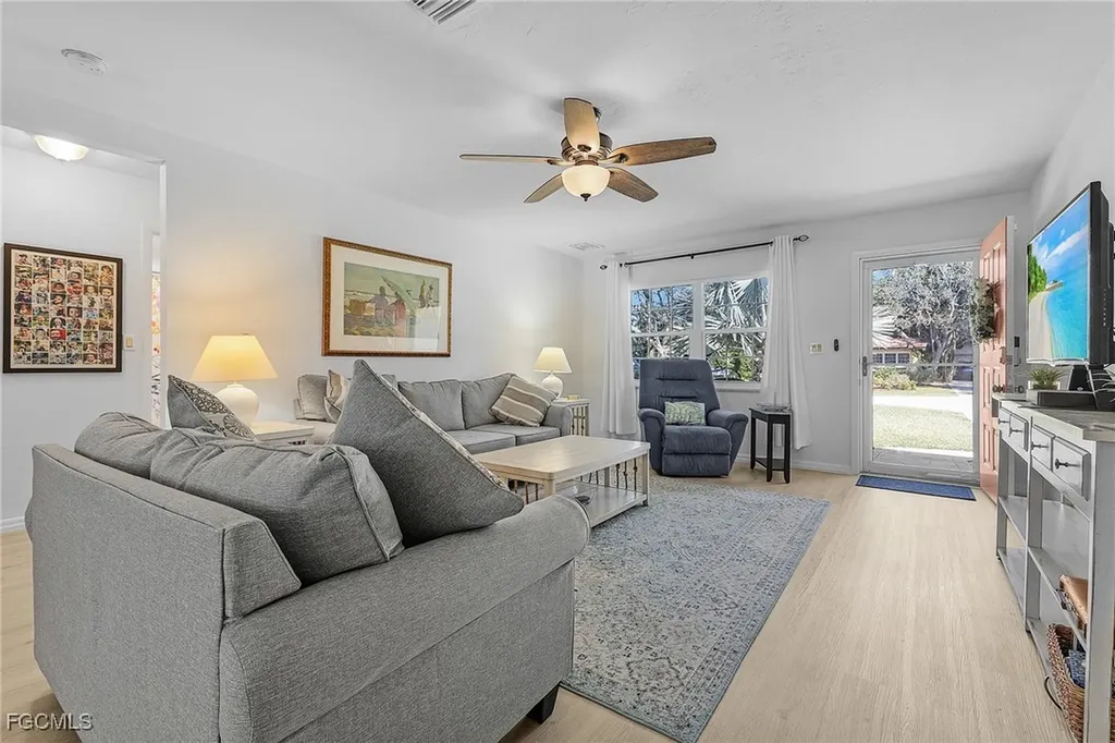116 1st Street Bonita Springs FL 34134