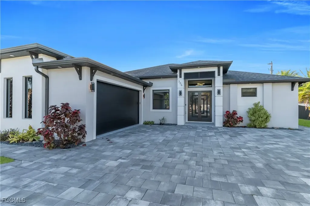 306 NW 3rd Place Cape Coral FL 33993