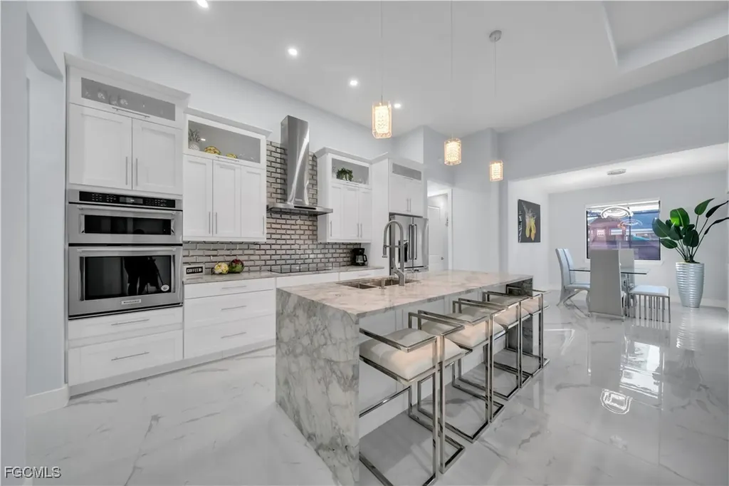 306 NW 3rd Place Cape Coral FL 33993