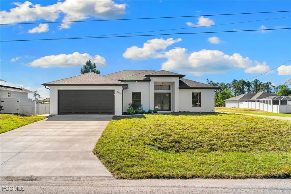 3419 16th Street SW Lehigh Acres FL 33976