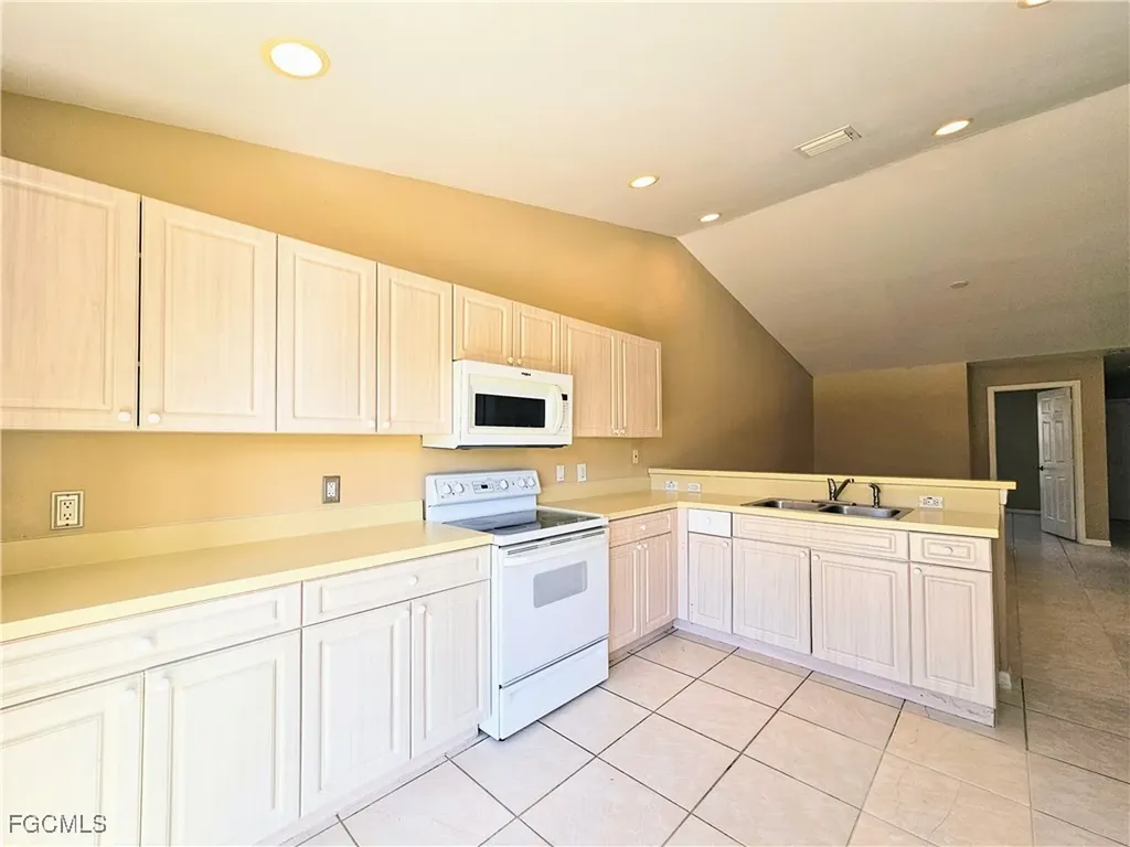 126 Ivan Avenue S Lehigh Acres FL 33973