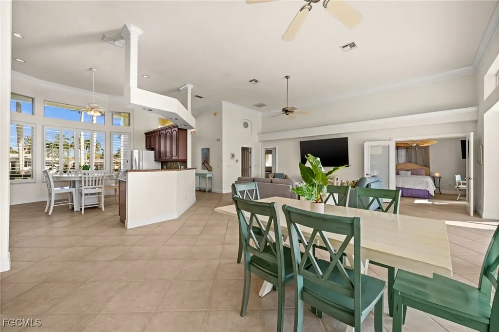 264 Bayshore Drive Cape Coral FL 33904