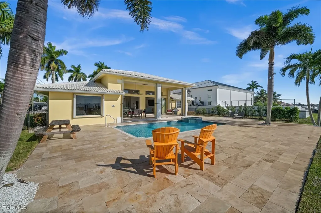 264 Bayshore Drive Cape Coral FL 33904