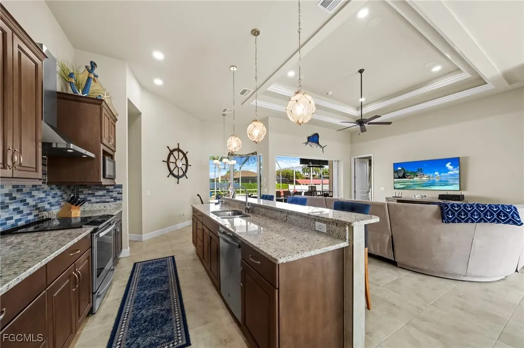 1515 SW 43rd Terrace Cape Coral FL 33914