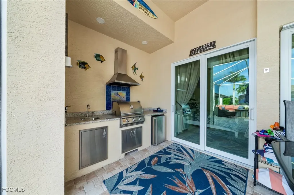1515 SW 43rd Terrace Cape Coral FL 33914