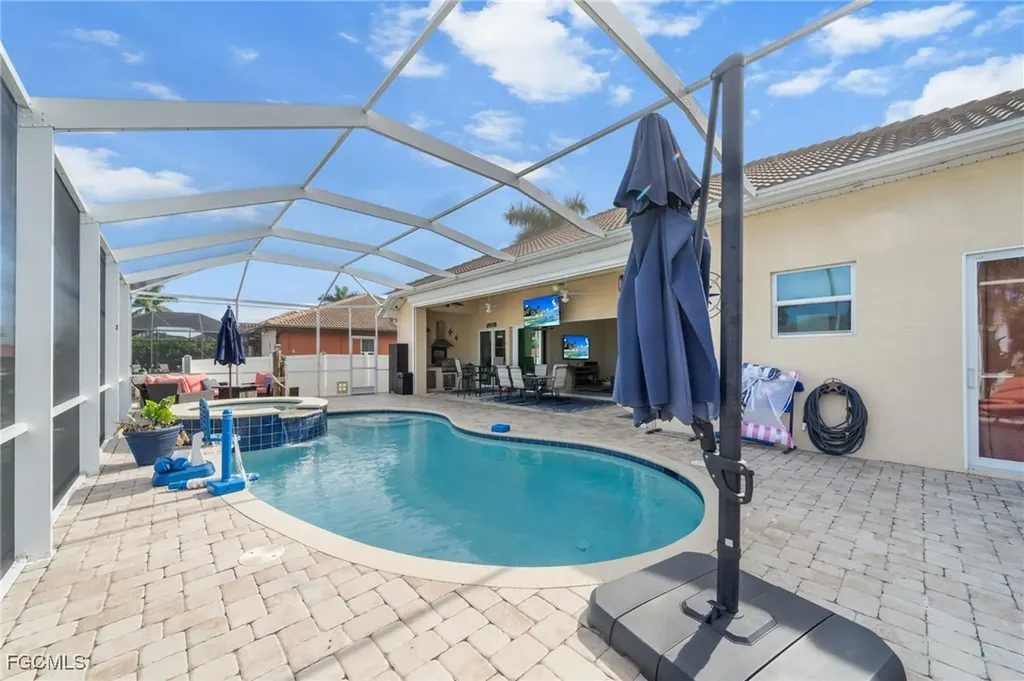 1515 SW 43rd Terrace Cape Coral FL 33914