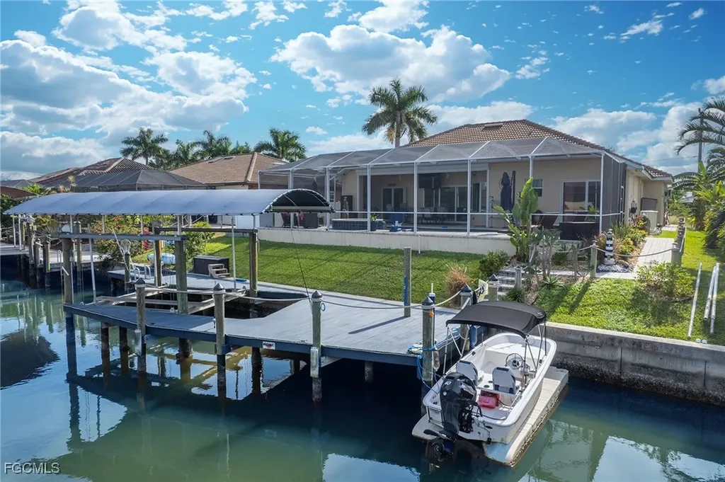 1515 SW 43rd Terrace Cape Coral FL 33914