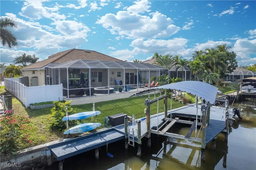 1515 SW 43rd Terrace Cape Coral FL 33914