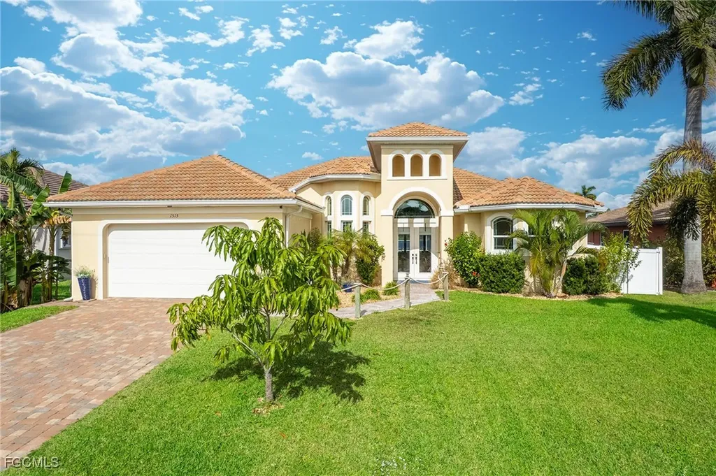 1515 SW 43rd Terrace Cape Coral FL 33914