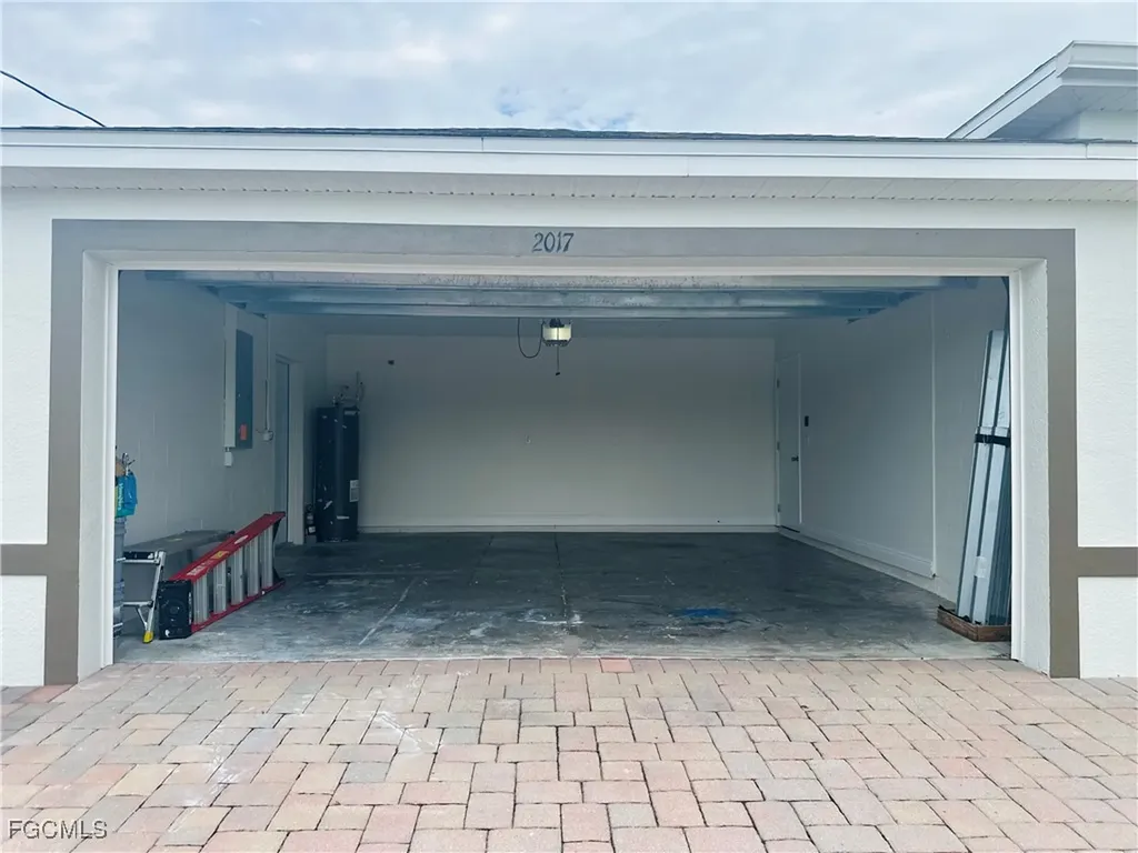2017 NW 1st Avenue Cape Coral FL 33993