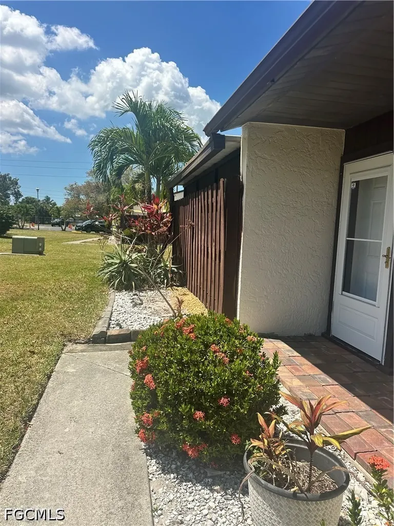 12939 Cherrydale Court Fort Myers FL 33919