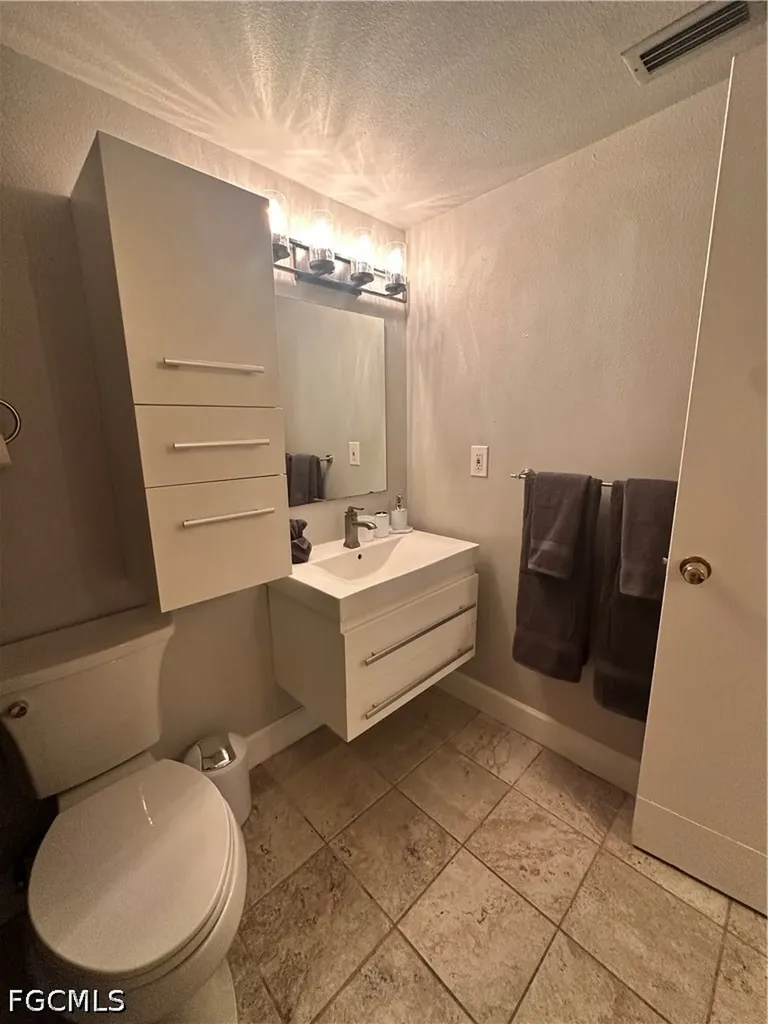 12939 Cherrydale Court Fort Myers FL 33919