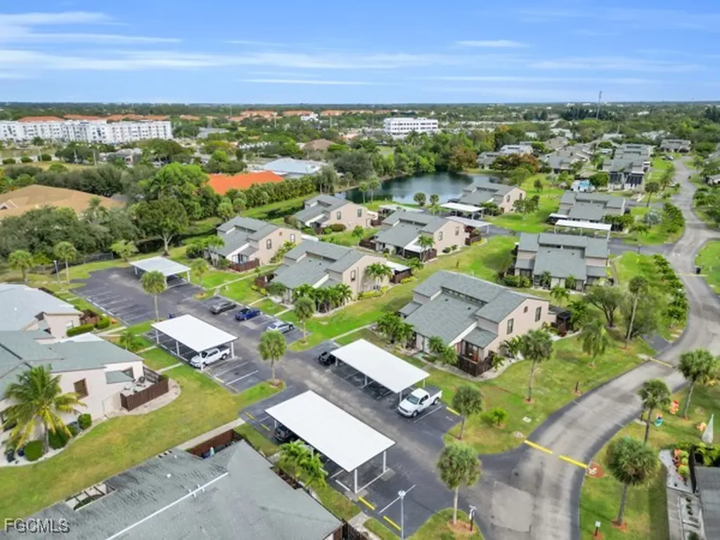 12939 Cherrydale Court Fort Myers FL 33919