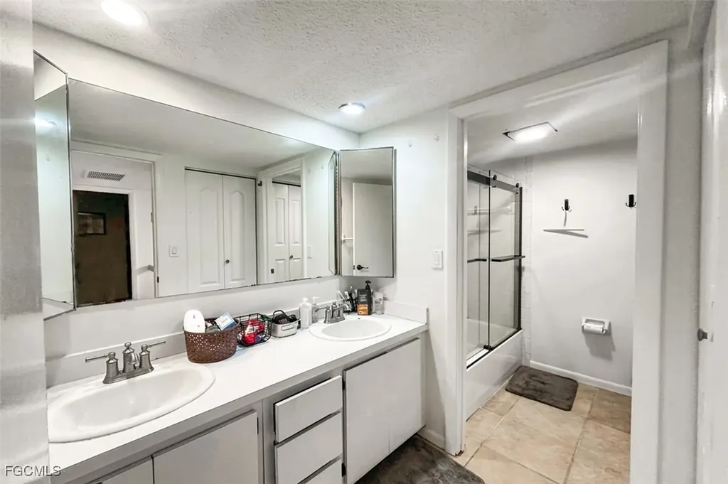 12361 Woodrose Court Fort Myers FL 33907