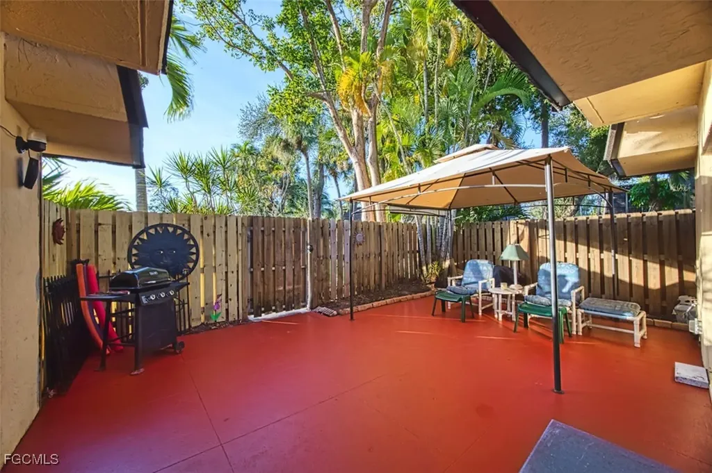 12361 Woodrose Court Fort Myers FL 33907