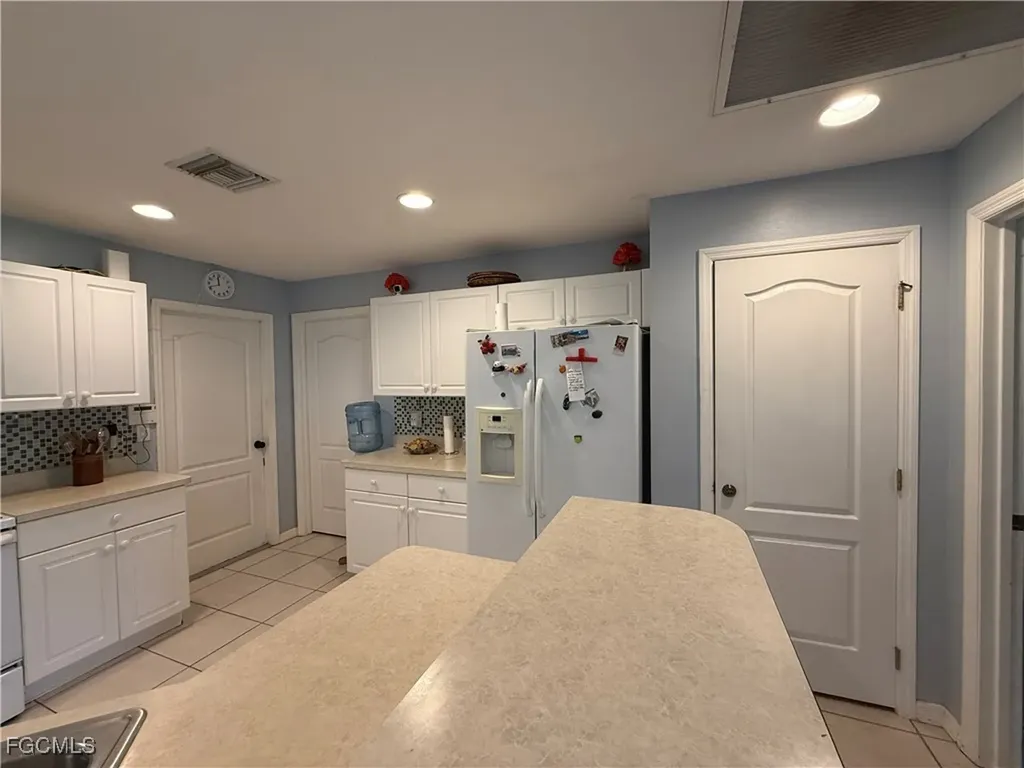 2837 NW 21st Avenue Cape Coral FL 33993