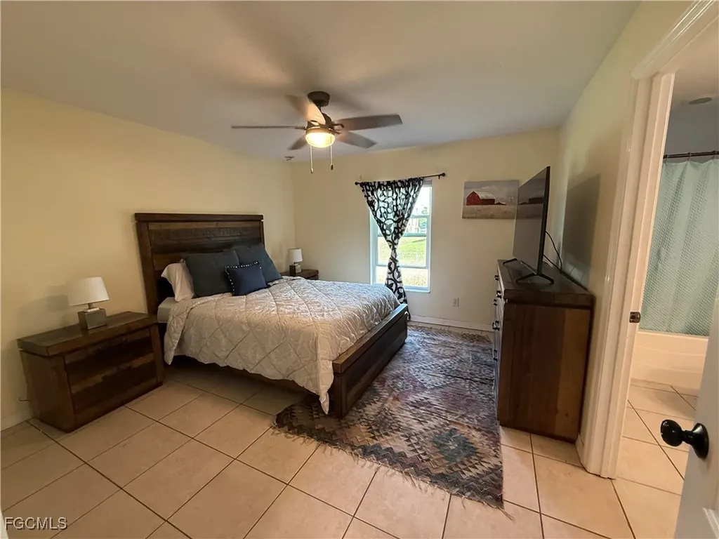 2837 NW 21st Avenue Cape Coral FL 33993