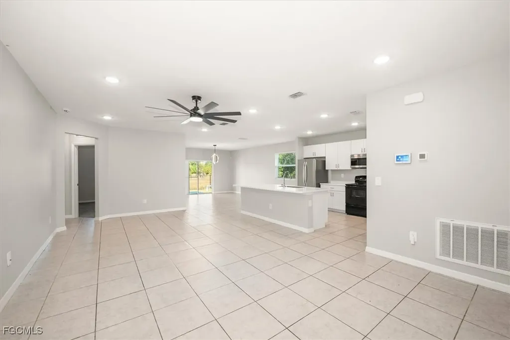 2612 51st Street SW Lehigh Acres FL 33976