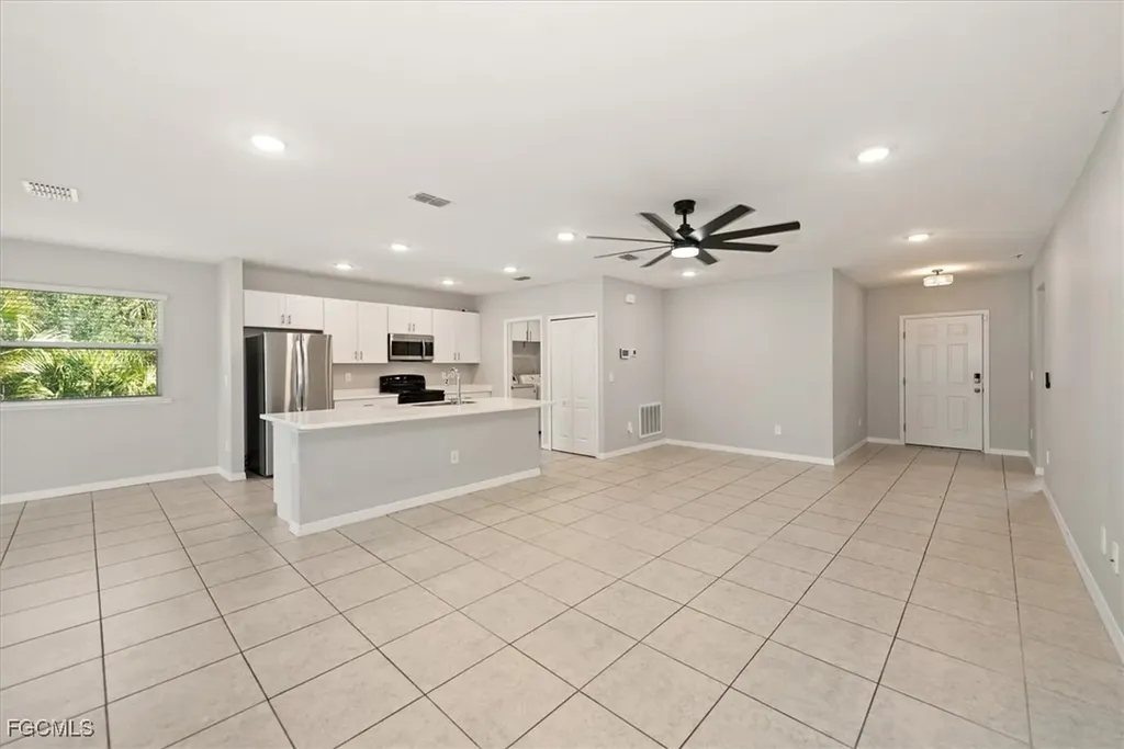 2612 51st Street SW Lehigh Acres FL 33976