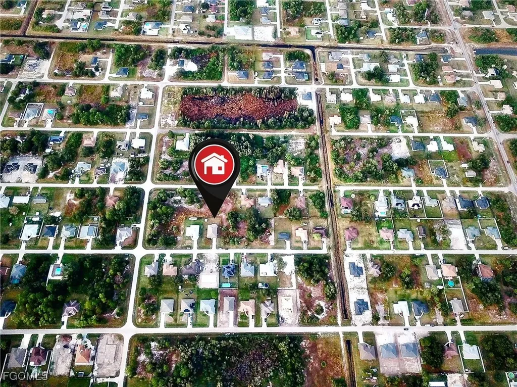 2612 51st Street SW Lehigh Acres FL 33976