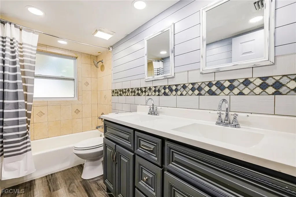 2319 Barcelona Avenue Fort Myers FL 33905