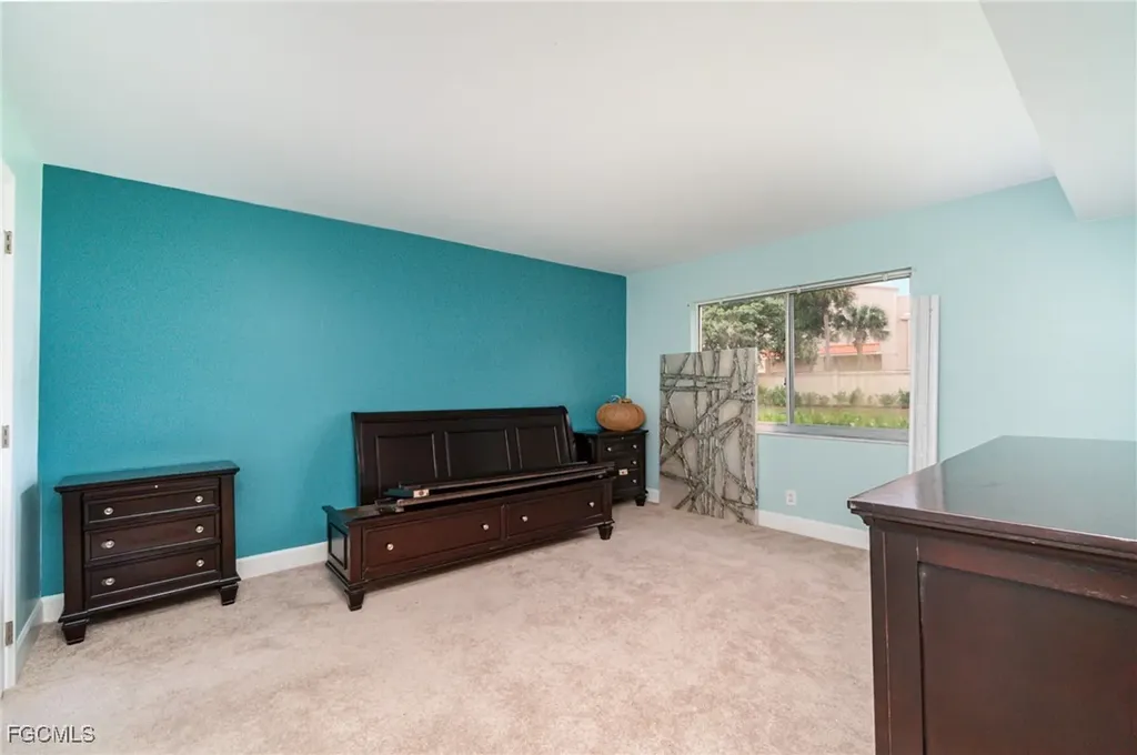 3574 Antarctic Circle Naples FL 34112
