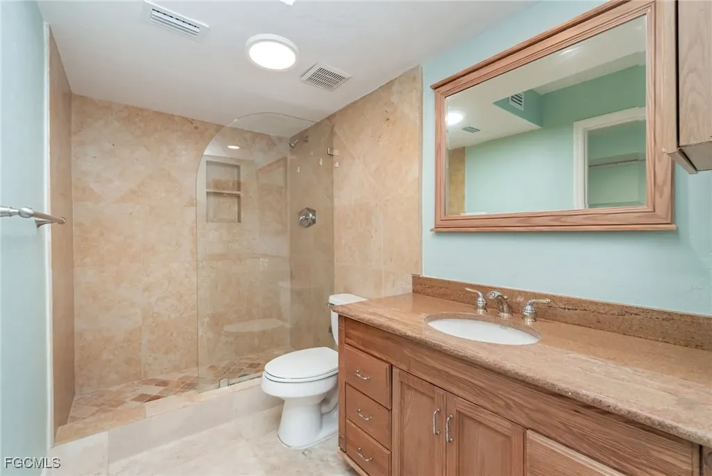 3574 Antarctic Circle Naples FL 34112