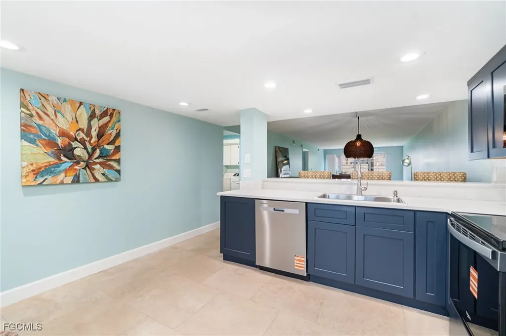 3574 Antarctic Circle Naples FL 34112