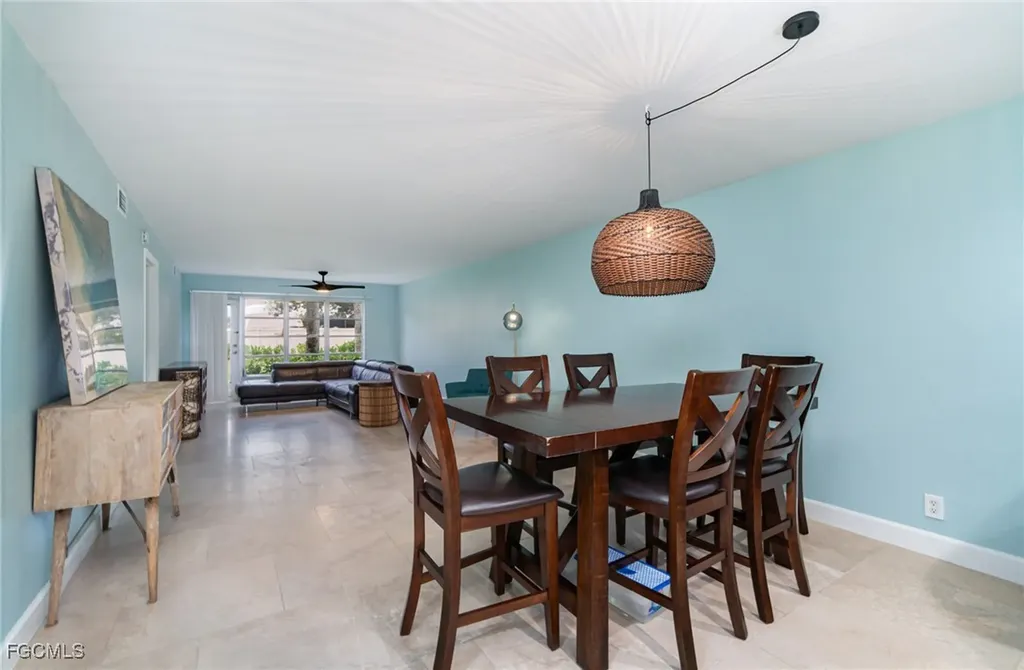 3574 Antarctic Circle Naples FL 34112