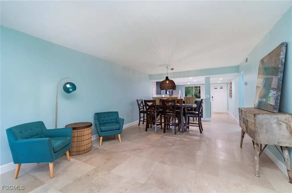 3574 Antarctic Circle Naples FL 34112